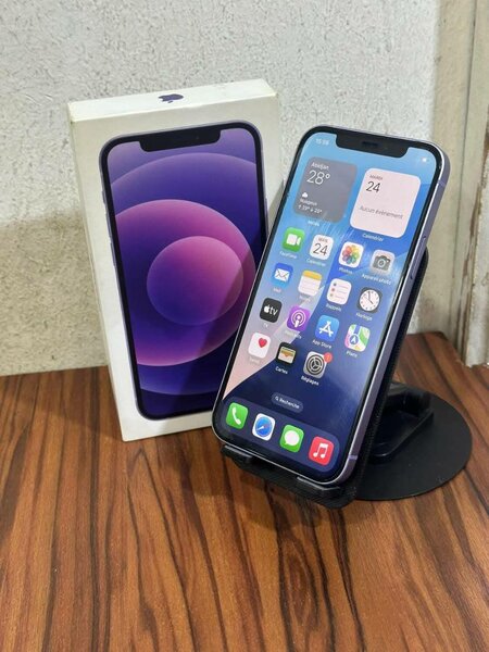 iPhone 12 en parfait état
