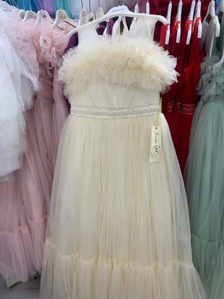 Платье нарядное