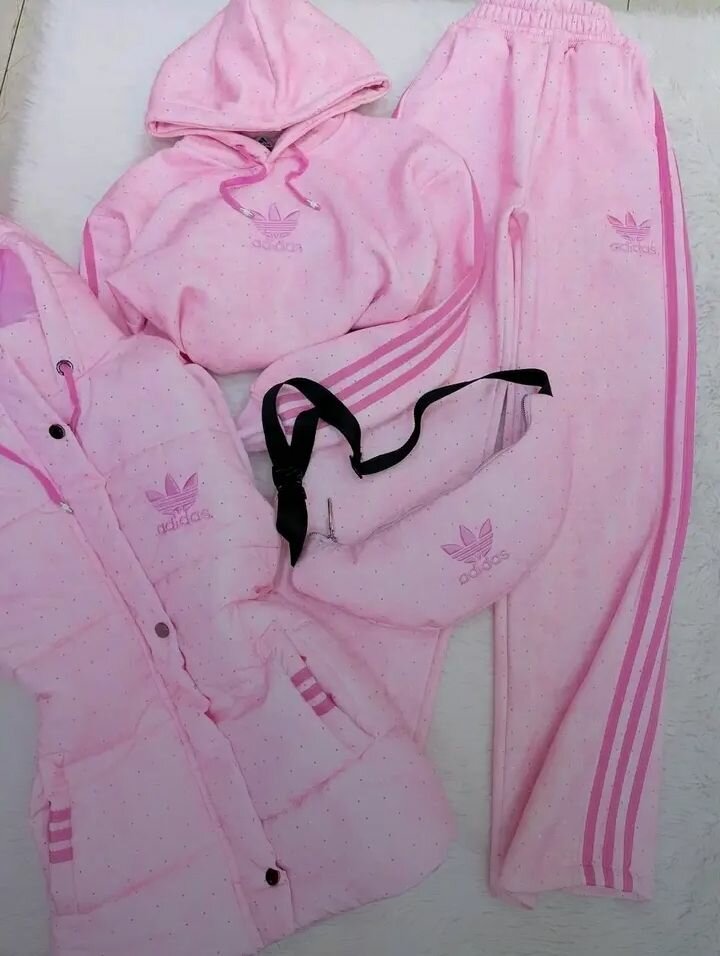 Ensemble de survêtement rose