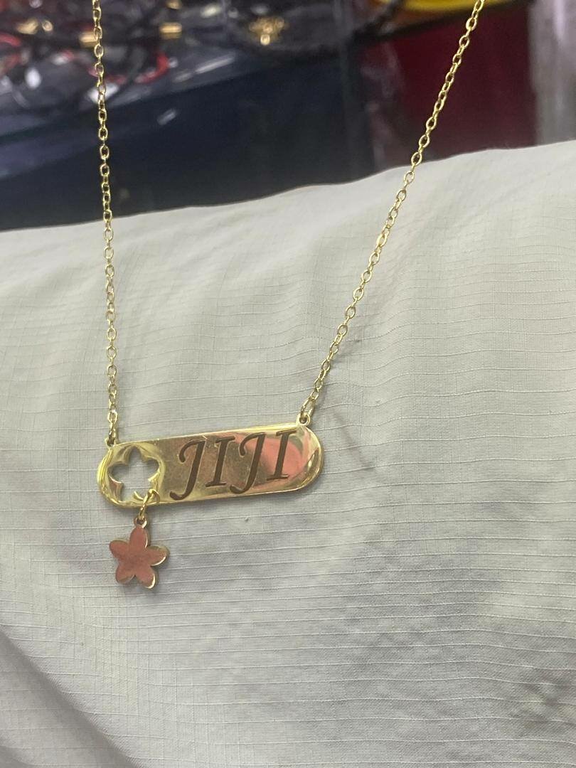 Collier personnalisé coeur doré