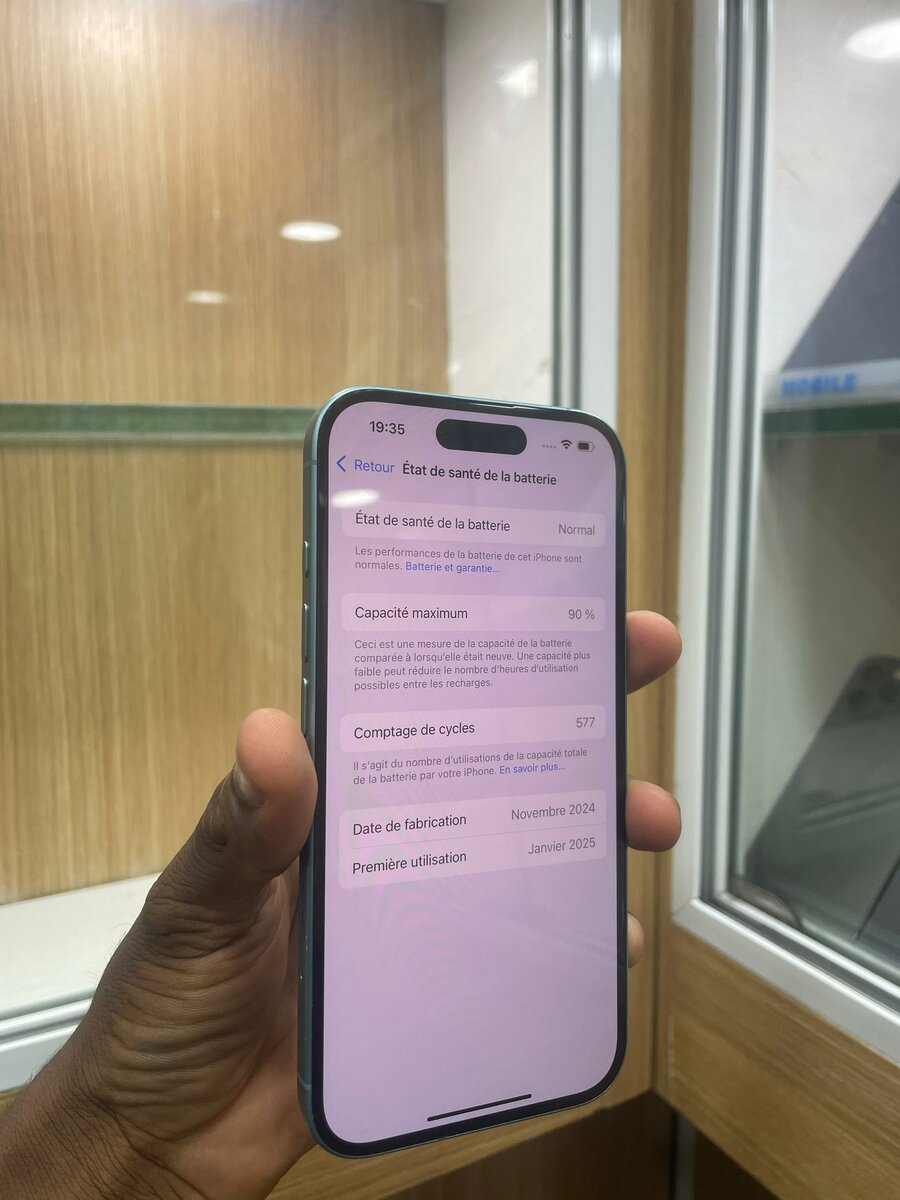 16 simple 128Go batterie 90%