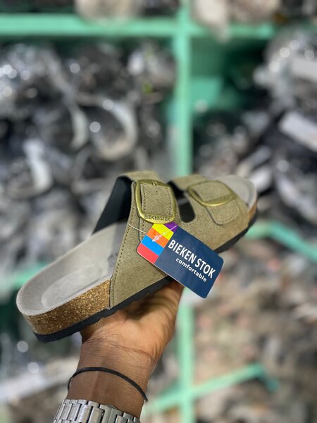 Sandales confortables en cuir