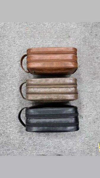 Sacoche/ pochette  en cuir