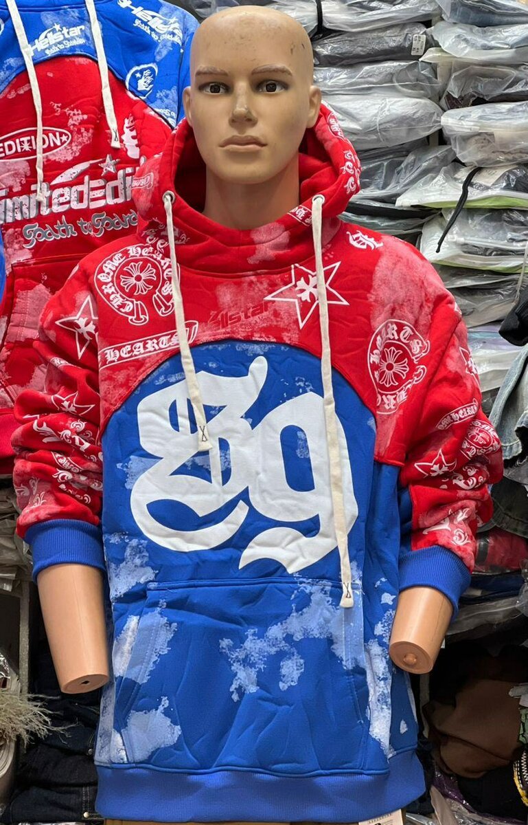 Sweat-shirt à capuche stylé