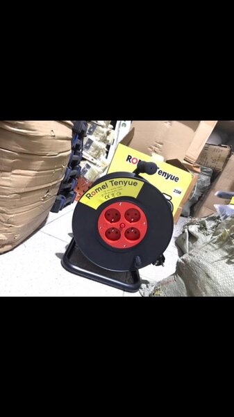 Multiprise Enrouleur 25 Mètre