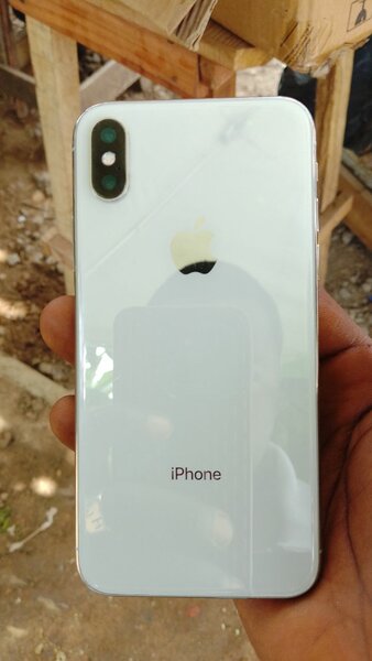 iPhone x simple bien en forme