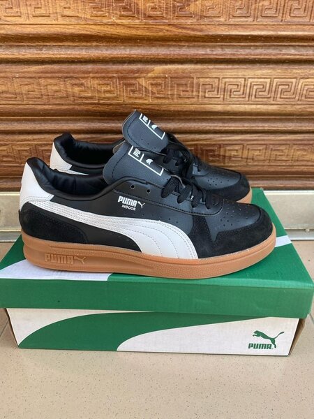 Puma indoor sneaker