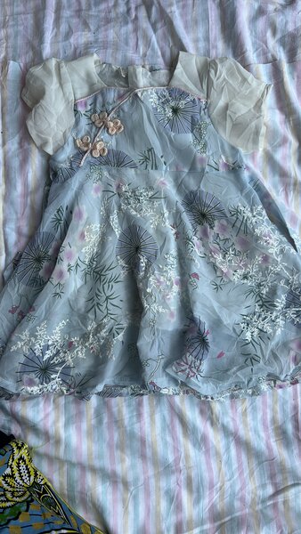 Robe fleurie pour filles