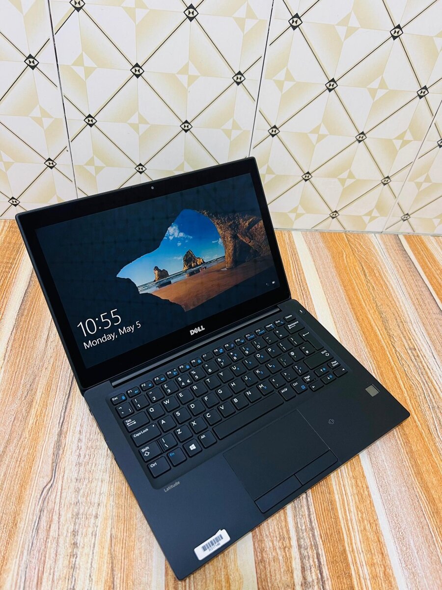 *DELL LATITUDE 7280*