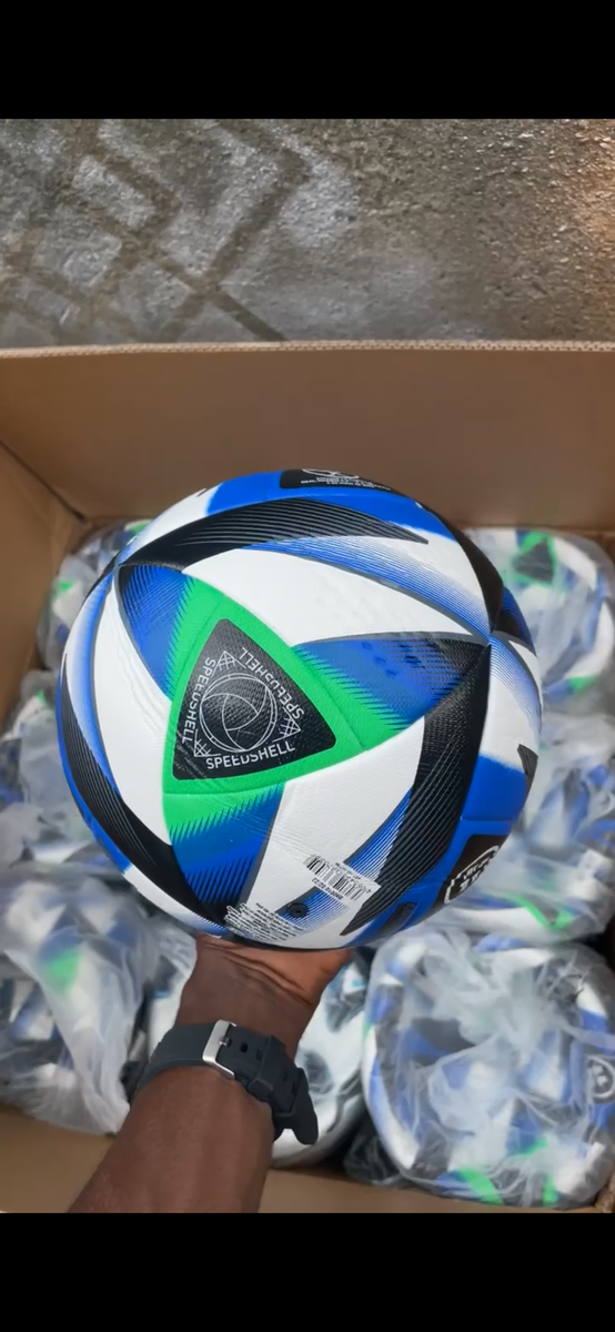 Ballon de Football Résistant