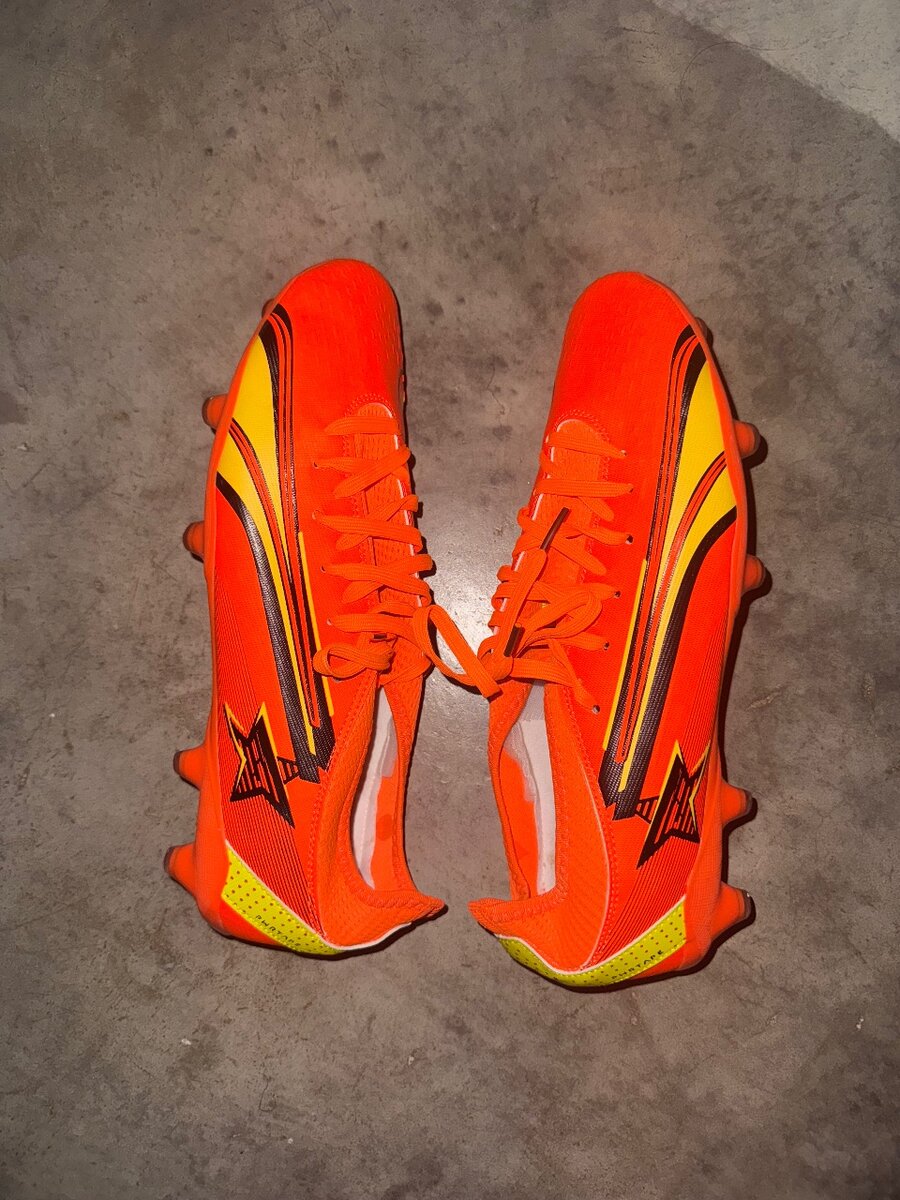 Size 9 boots - barely used