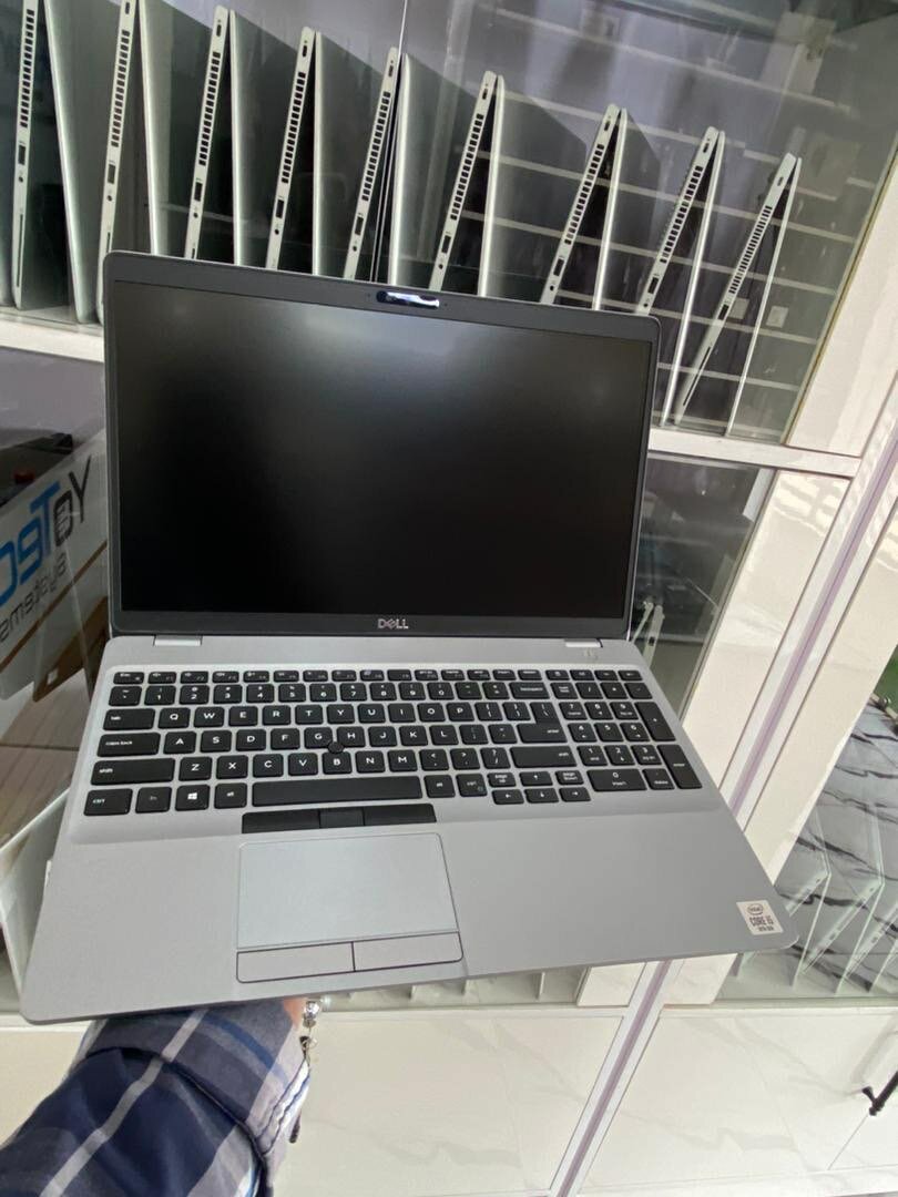 Dell Precision 3551