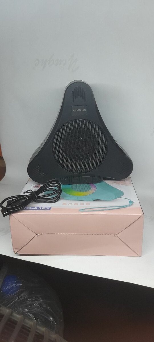 Enceinte Bluetooth RGB sans fil