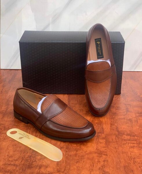 Leather shoes