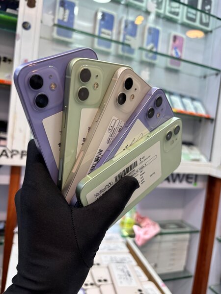 iPhone 12