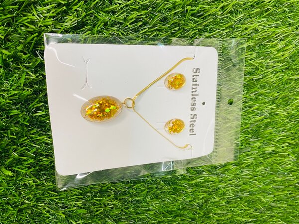 Necklace and earrings