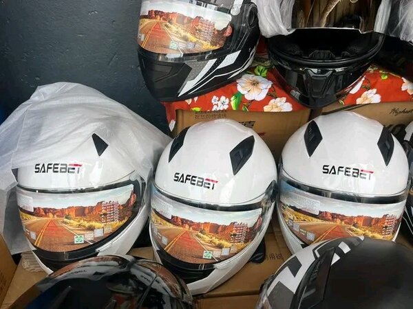 Casque de Moto Safebet