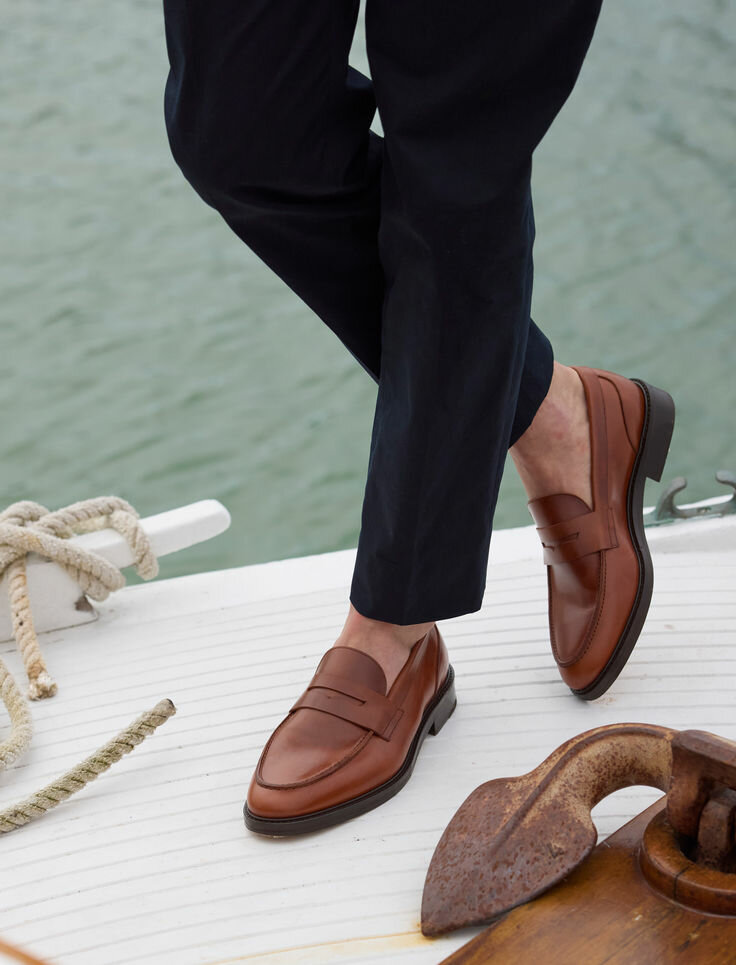 Mocassins en cuir marron élégants