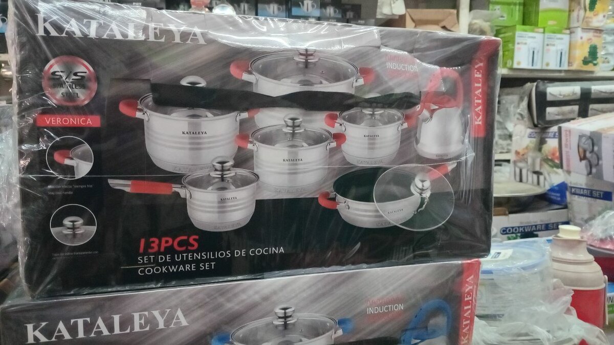 Casserole 4 pcs 2 poêle et une bouilloire