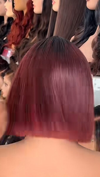 Perruque Bob Frange Rouge