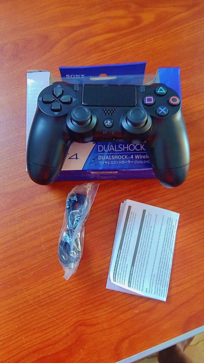 Manette PS4 DualShock 4