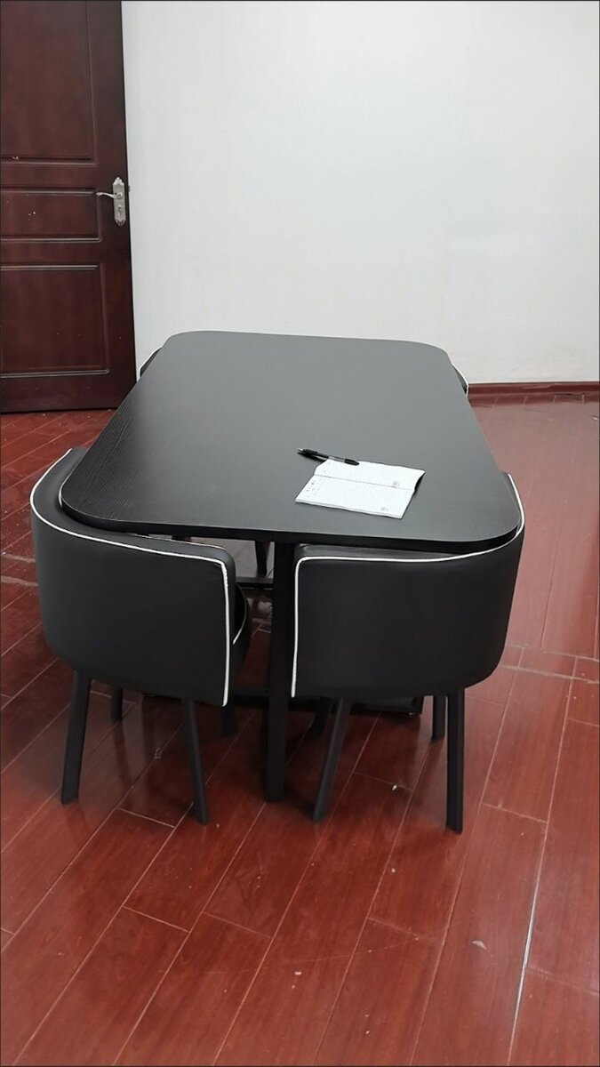 Dinning table