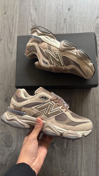 Baskets New Balance 9060