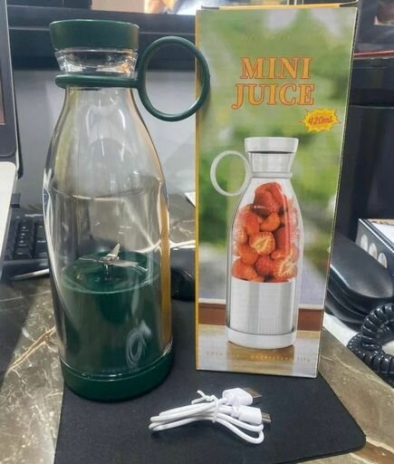 Portable juicer
