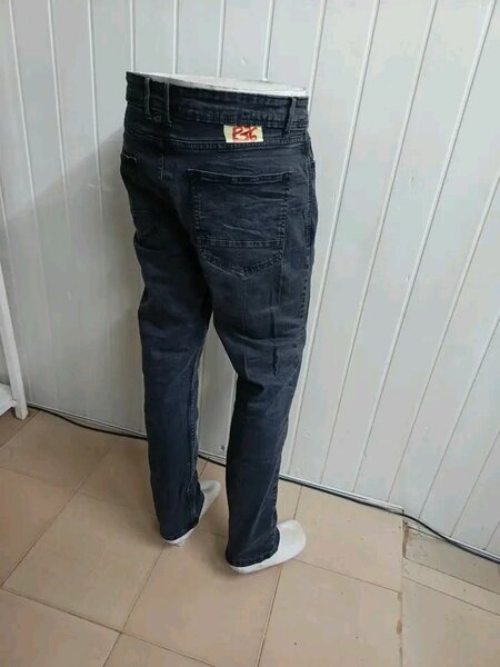 Jeans tendance pour hommes