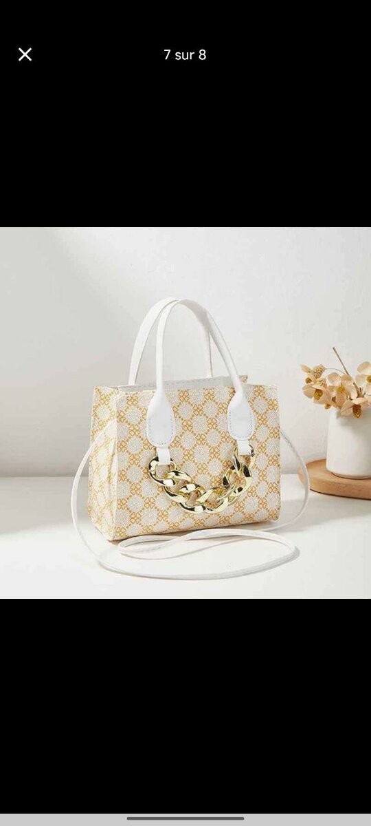 Sac à main en cuir avec chaîne