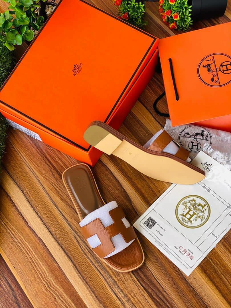 Hermes slippers