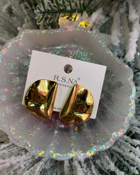 Стильные серьги