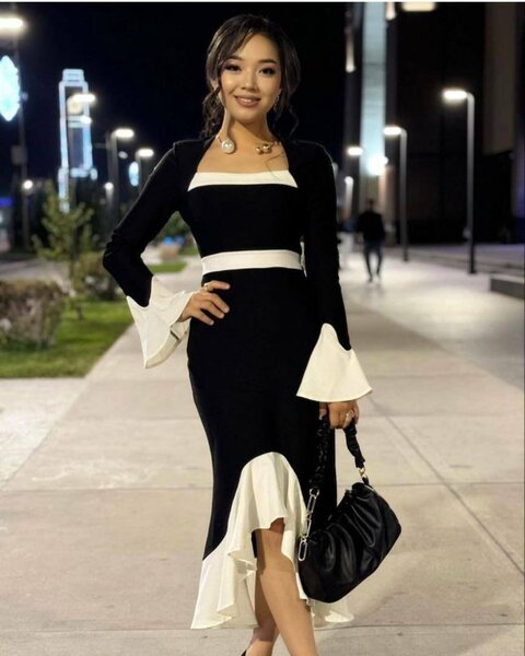 Трендовое платье