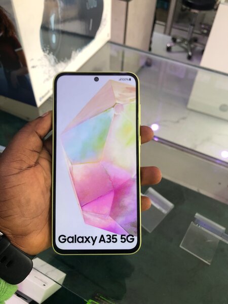 Samsung A35