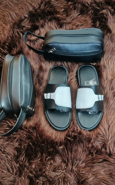 Mules en cuir avec sacs assortis