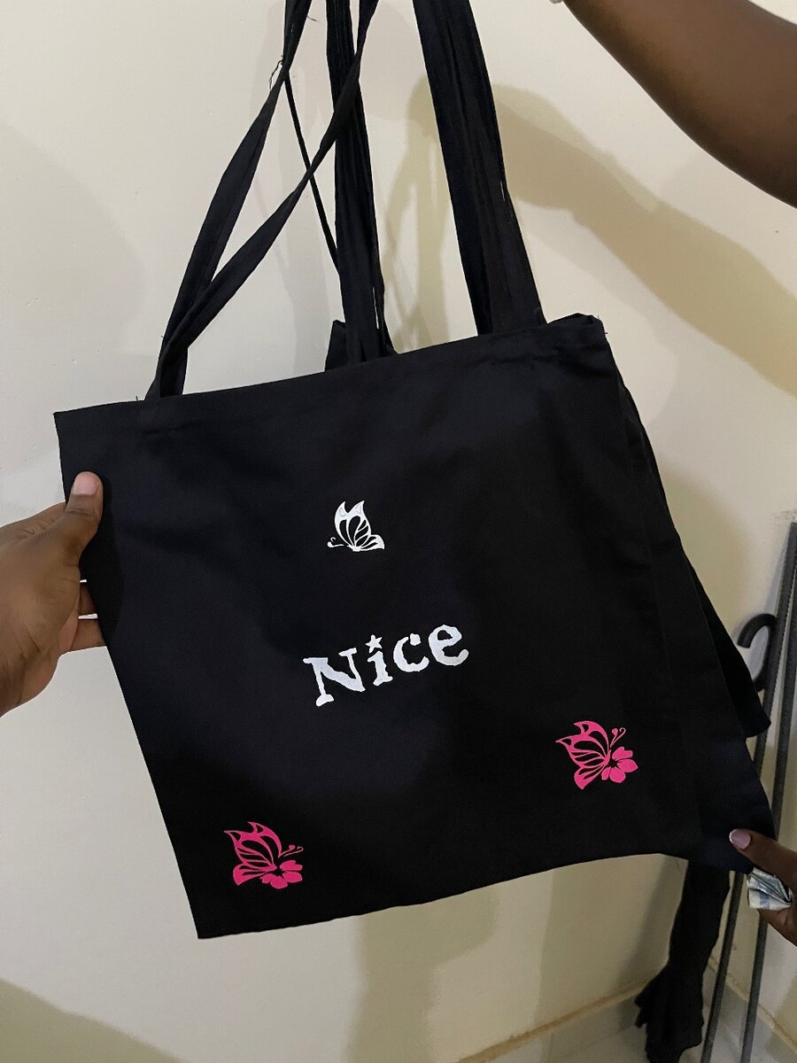 Tote bags