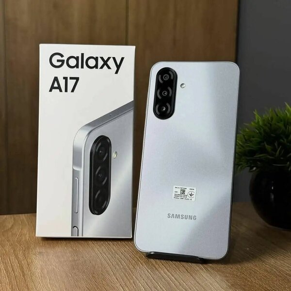 Galaxy A17 Smartphone