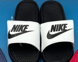 Nike Slides white
