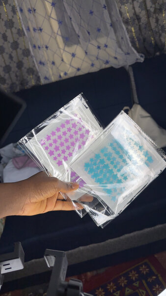 Pince à fleurs, patch acné