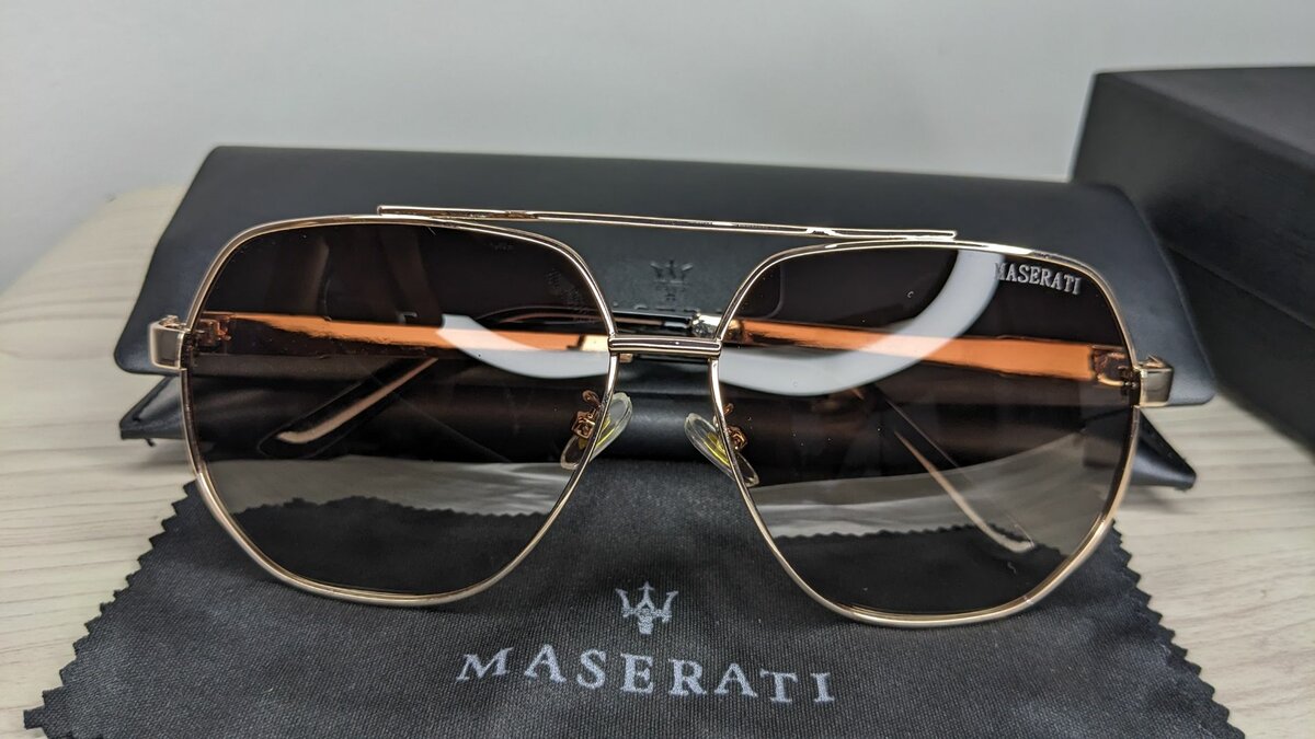 Car branded Polarized UV Sunglasses