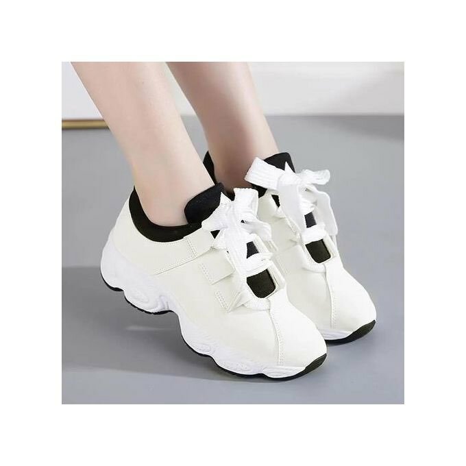 Topnotch Ladies Sneaker-White