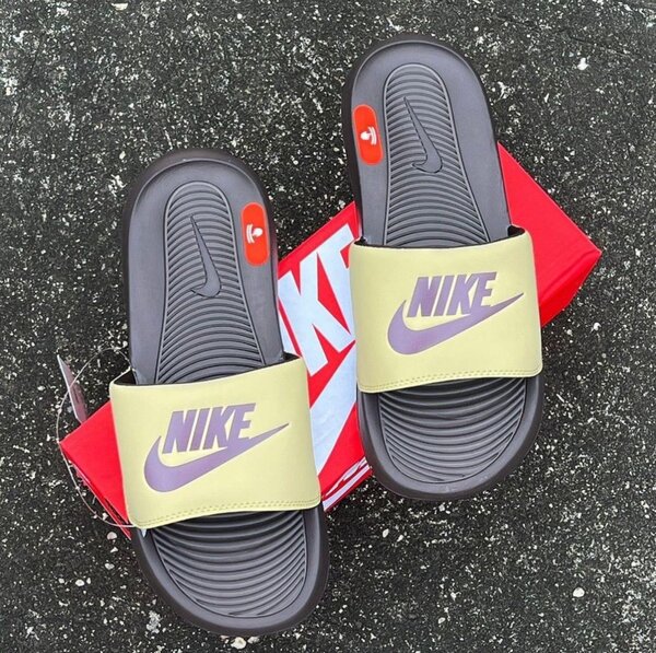 Nike slide