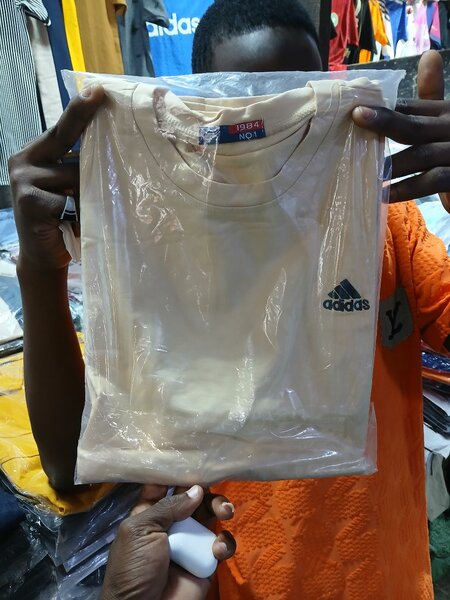 T-shirts de marque tendance