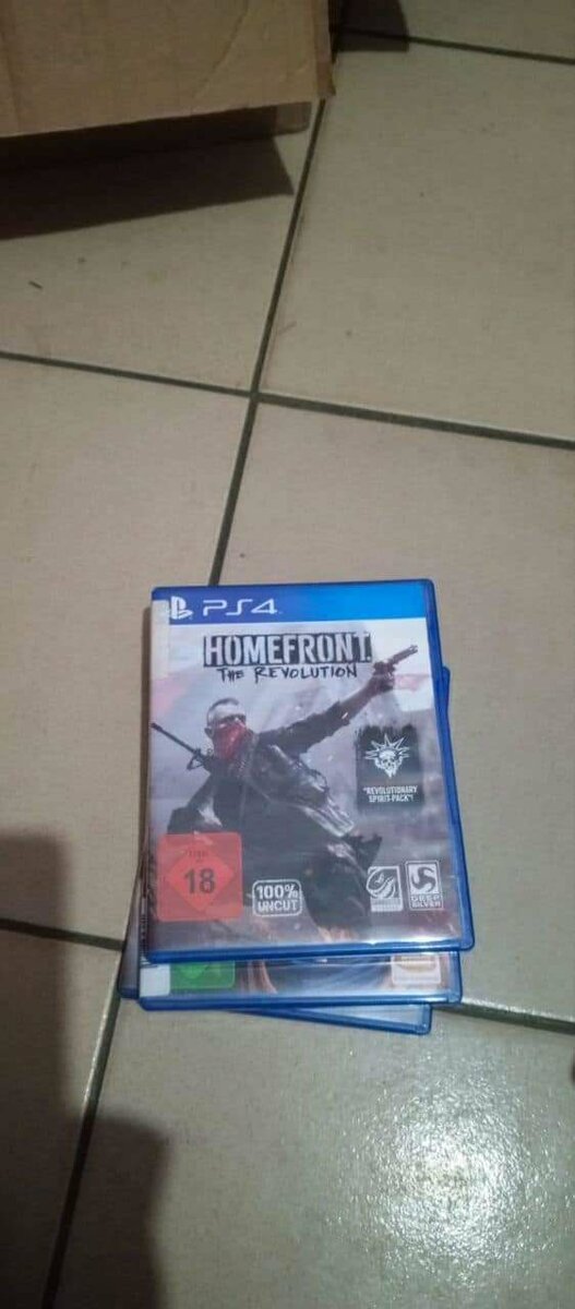 Cd ps4 casi neuf