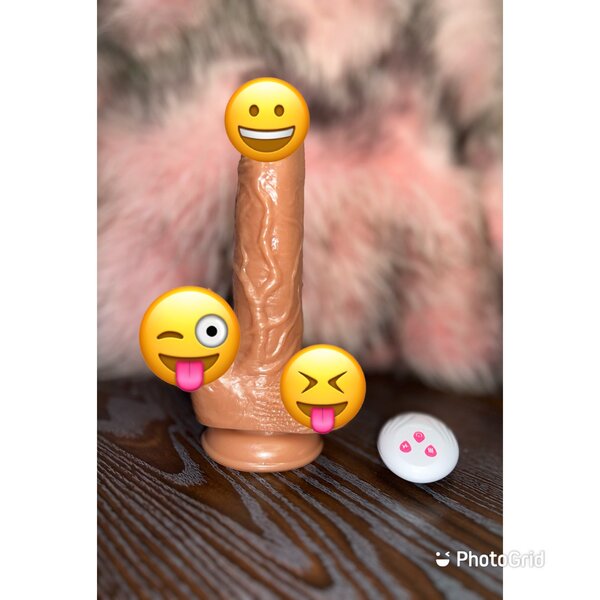 Remote control thrusting dildo
