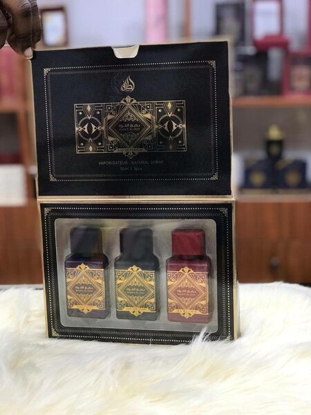 Badee Al oud by lattafa gift set