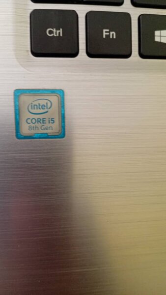 Acer Laptop Intel Core i5 8em