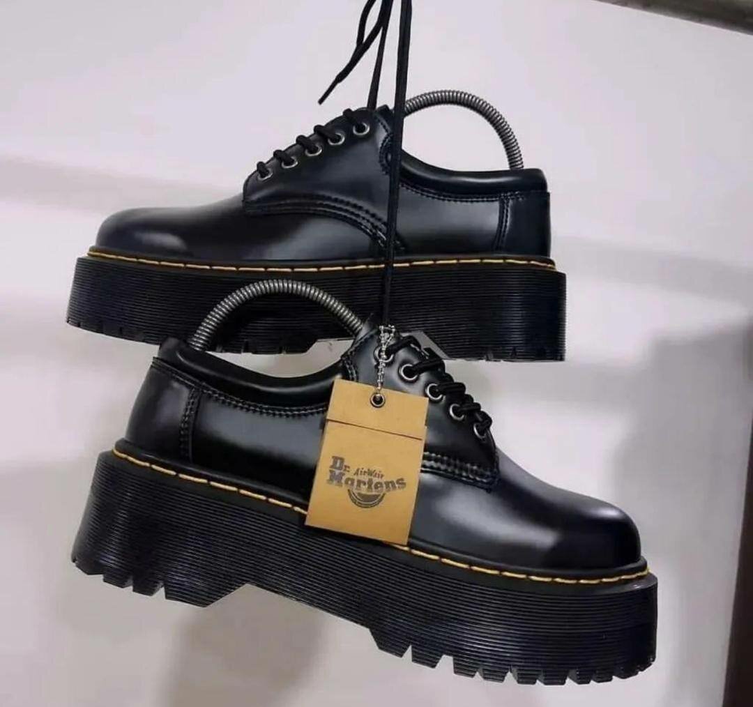 DR Martens Boots