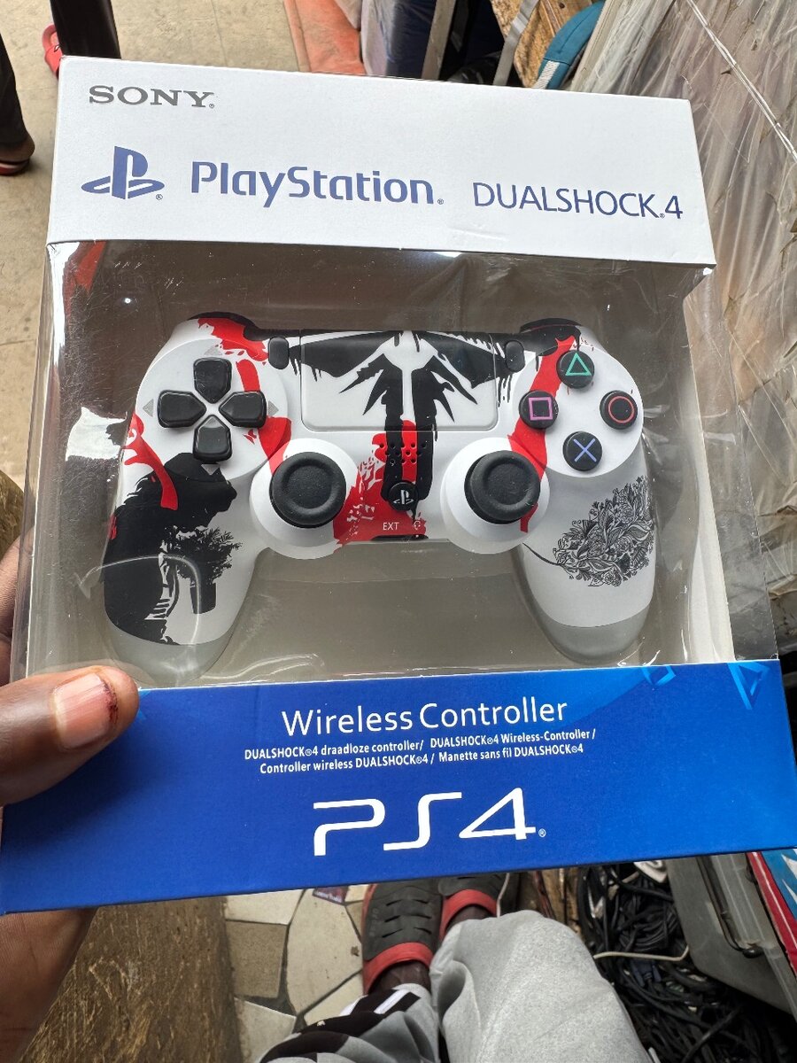Manette ps4 design Stylée
