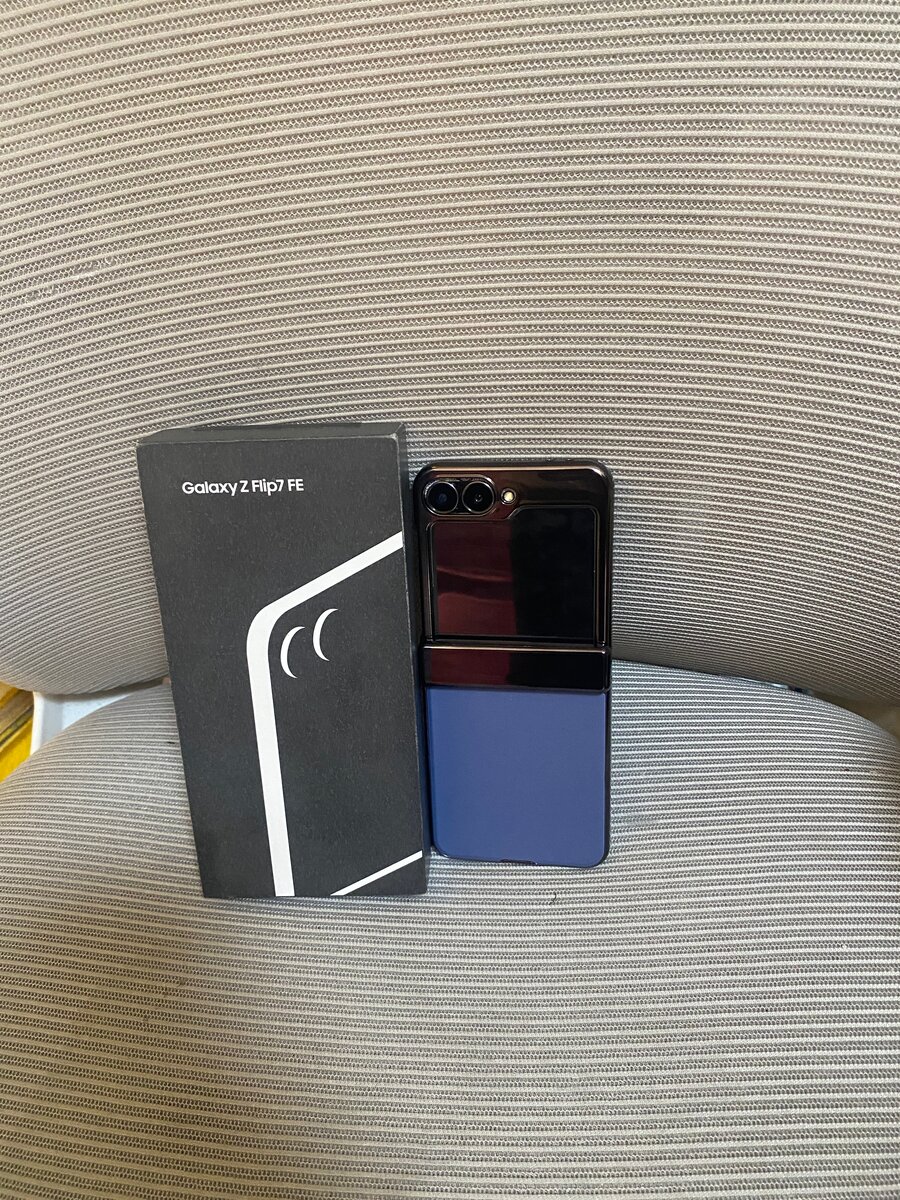 Samsung Galaxy Z Flip7 FE